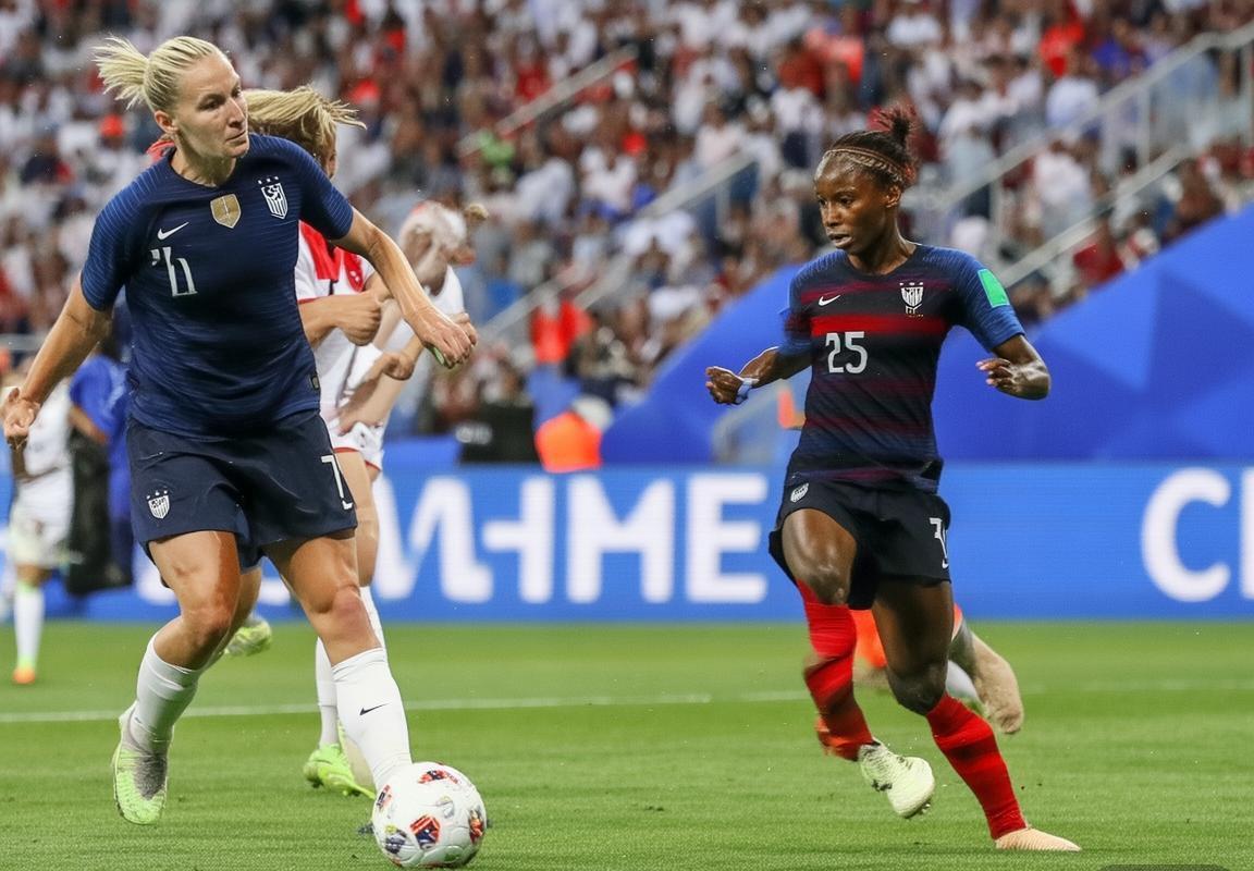 2019美法女足争霸赛：激情碰撞与智慧对决回顾(图1)
